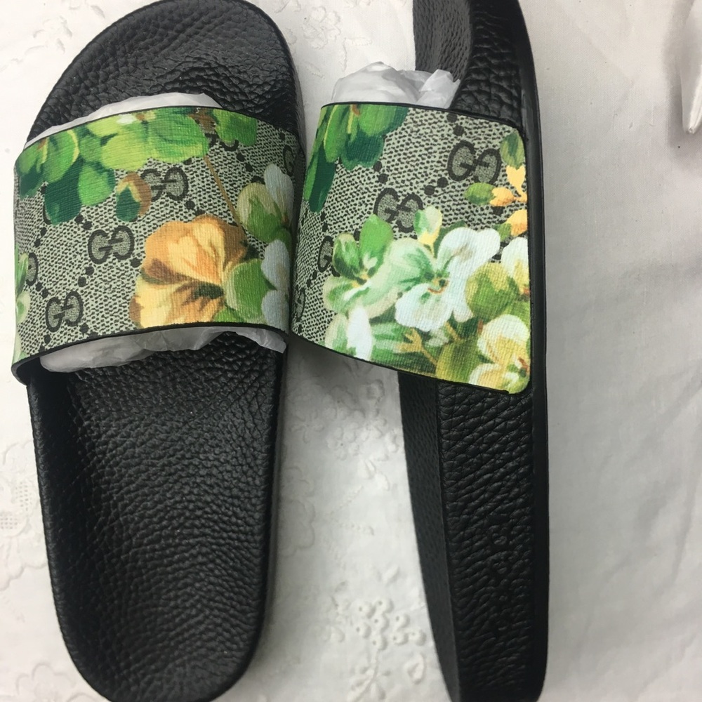 Gucci Green Flower Slides