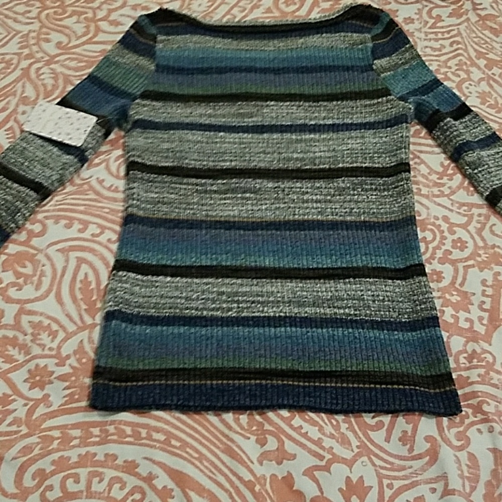 NWT FREE PEOPLE STRIPE KEYHOLE SWEATER - Picture 5 of 6