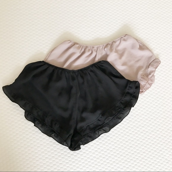 Brandy Melville Pants - ☘️ Brandy Melville Short Bundle