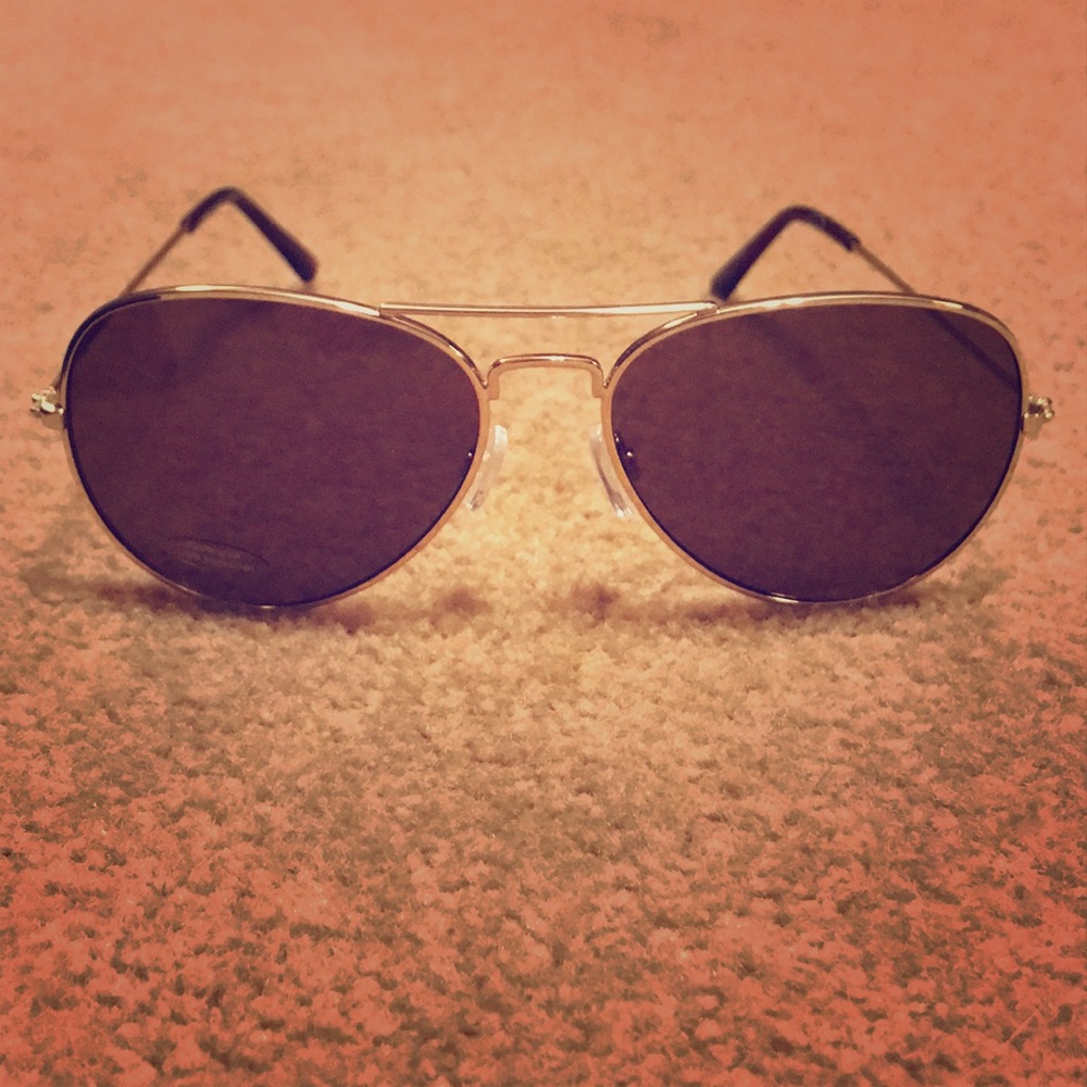Old Navy Gold aviator sunglasses