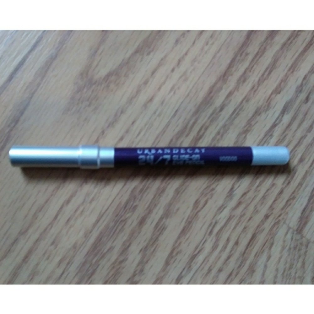Purple Eyeliner