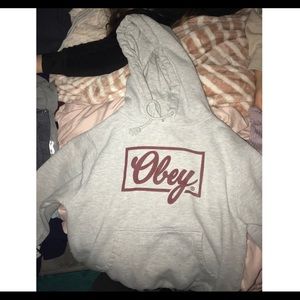 Obey sweatshirt