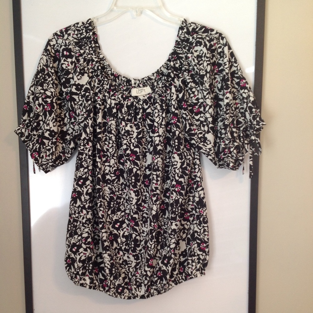 Fun & Flirty Fall Blouse