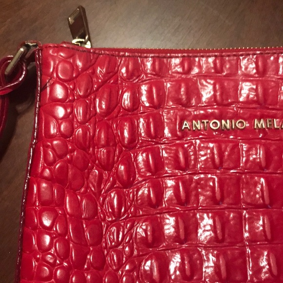 Antonio Melani Red Faux Crocodile Cross Body Bag. - Picture 2 of 5