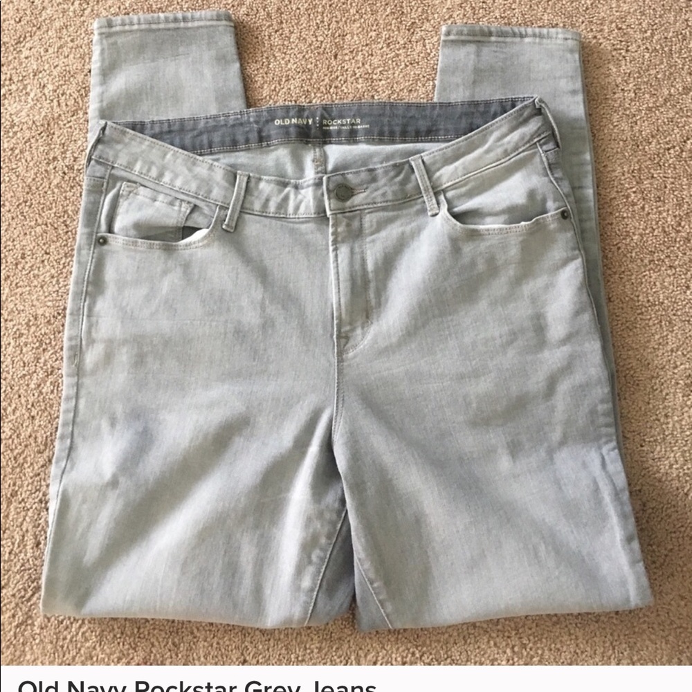 Old navy Rock Star Jeans 👖