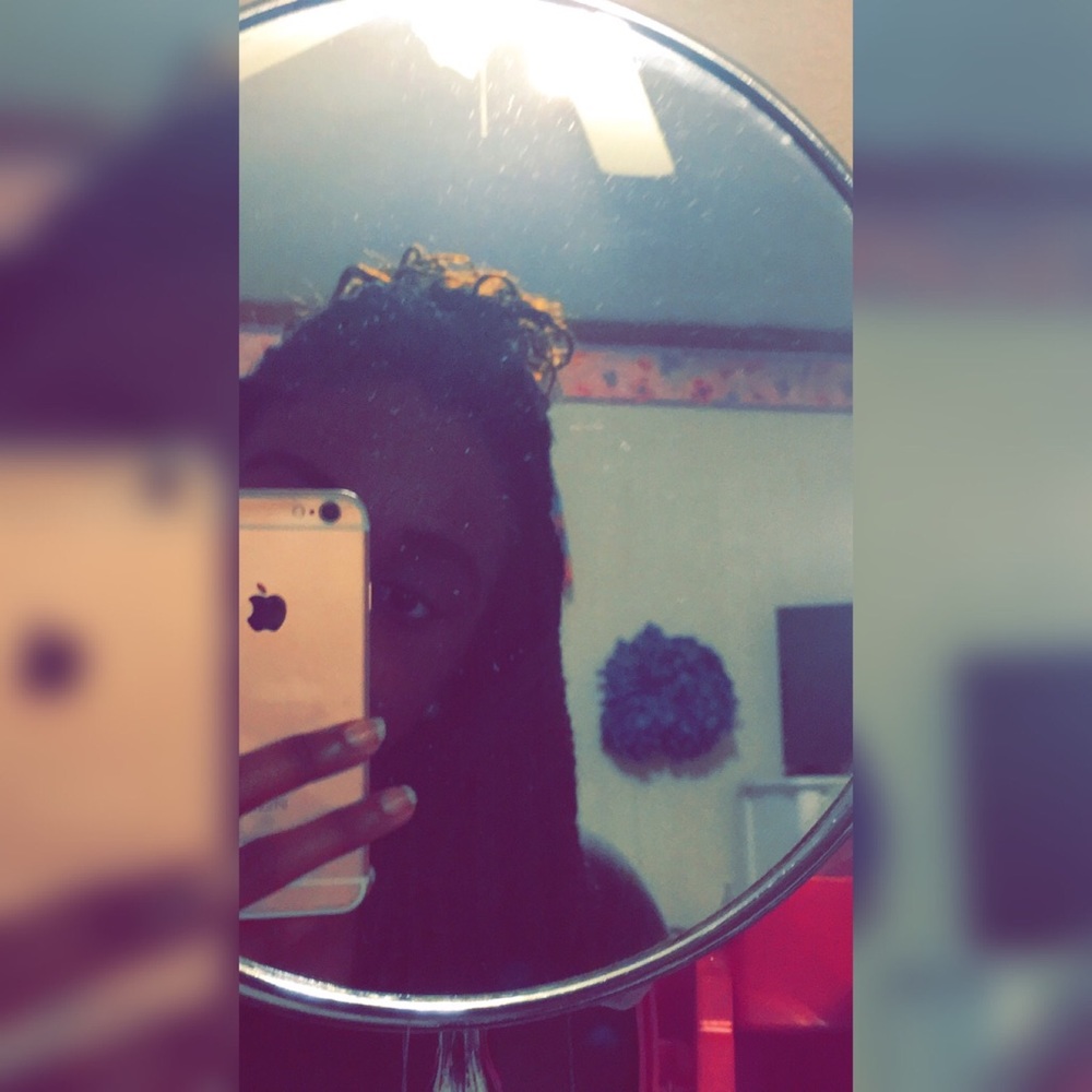 Meet your Posher, Kanina