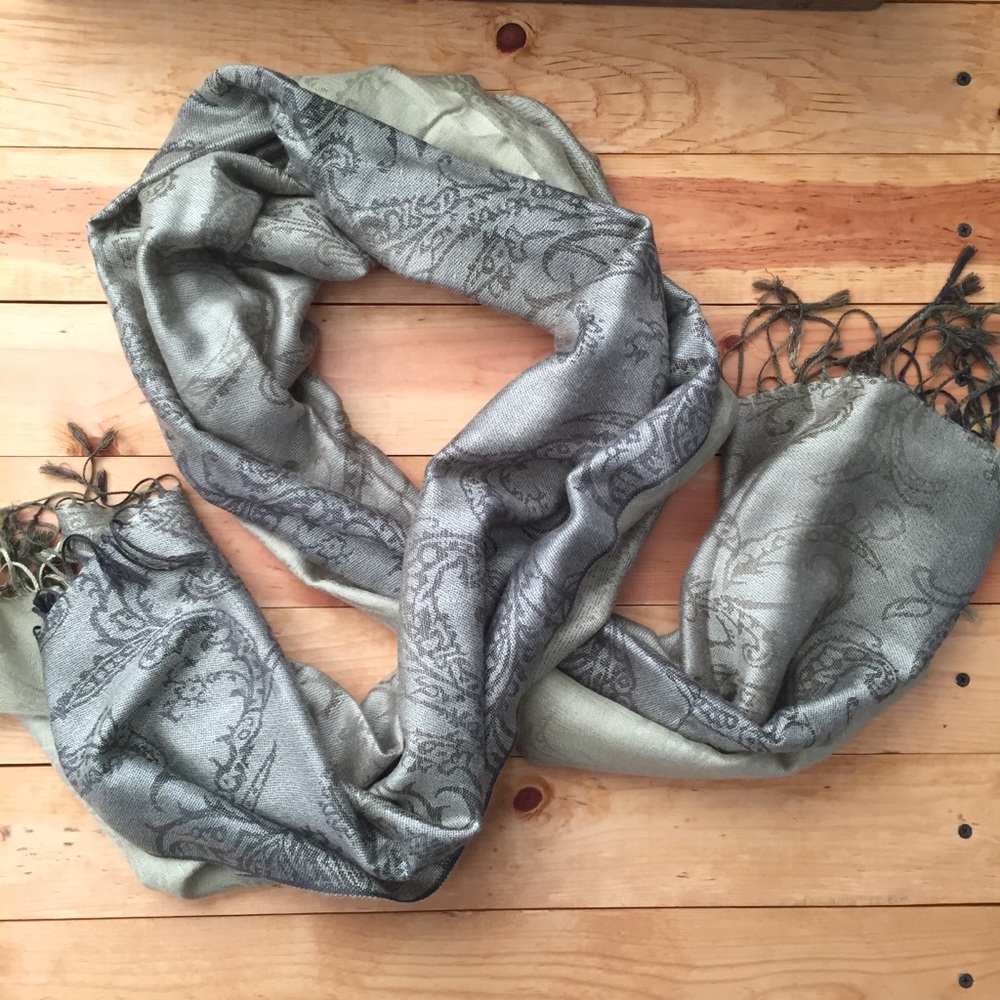 pashmina scarf • green ombré