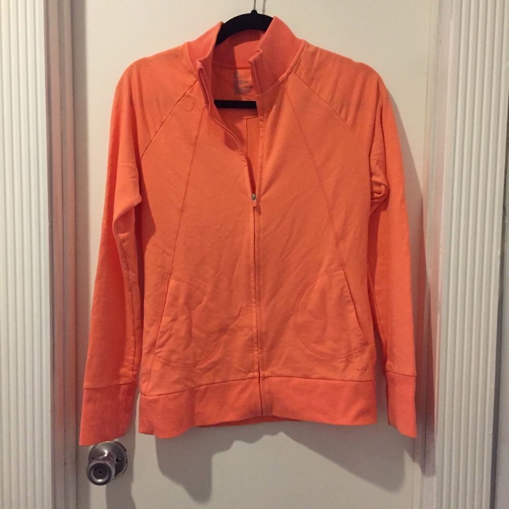 GapFit workout jacket