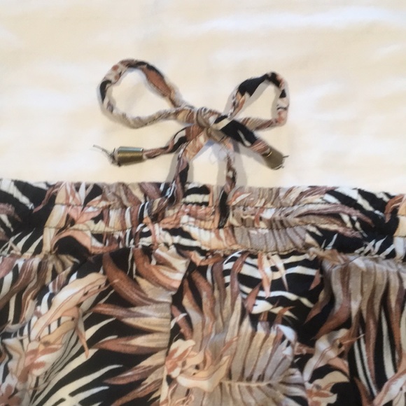 flowy shorts - Picture 2 of 2