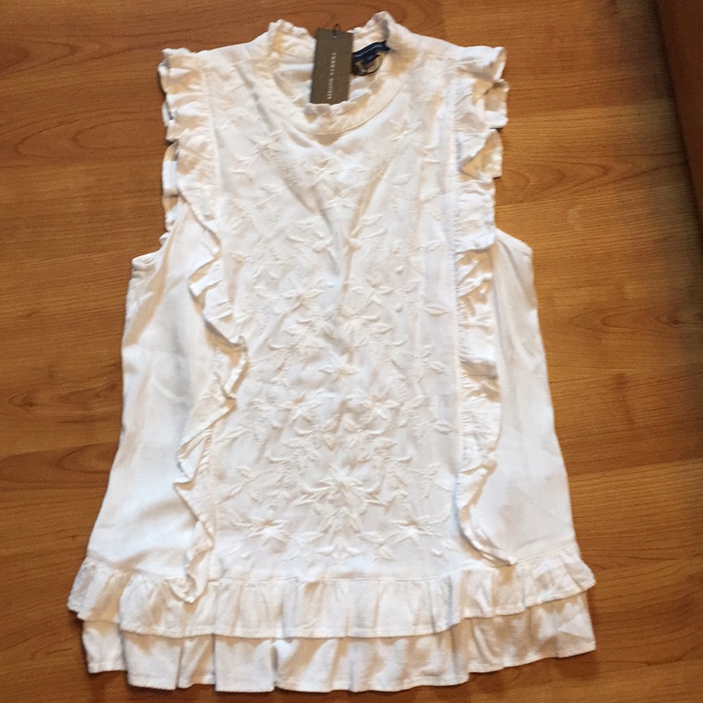 NWT white sleeveless top