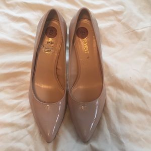 Nine West pumps