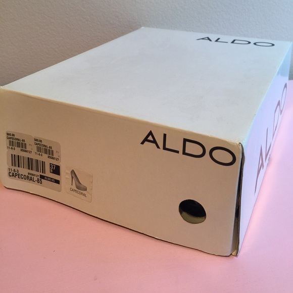 Aldo Capecoral Platform Pumps - Picture 7 of 7