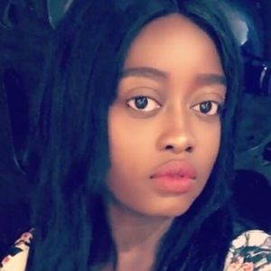 Meet your Posher, Fifi