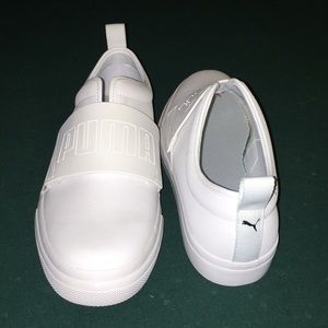 Low Top Puma Lifestyle Sneakers