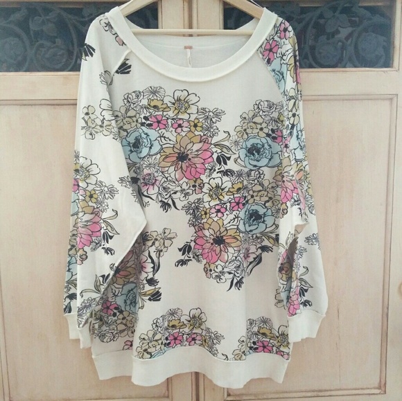 Free People Sweaters - NWT Free People Sweater Off White Floral Pullover