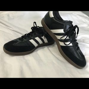 Adidas Sambas Women’s 8.5 (men’s 6.5)