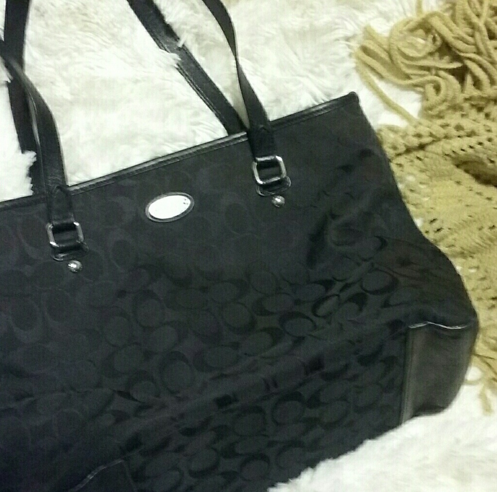 Coach "signature C" purse