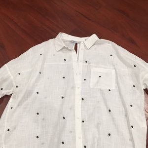 Zara leaf stitched button down