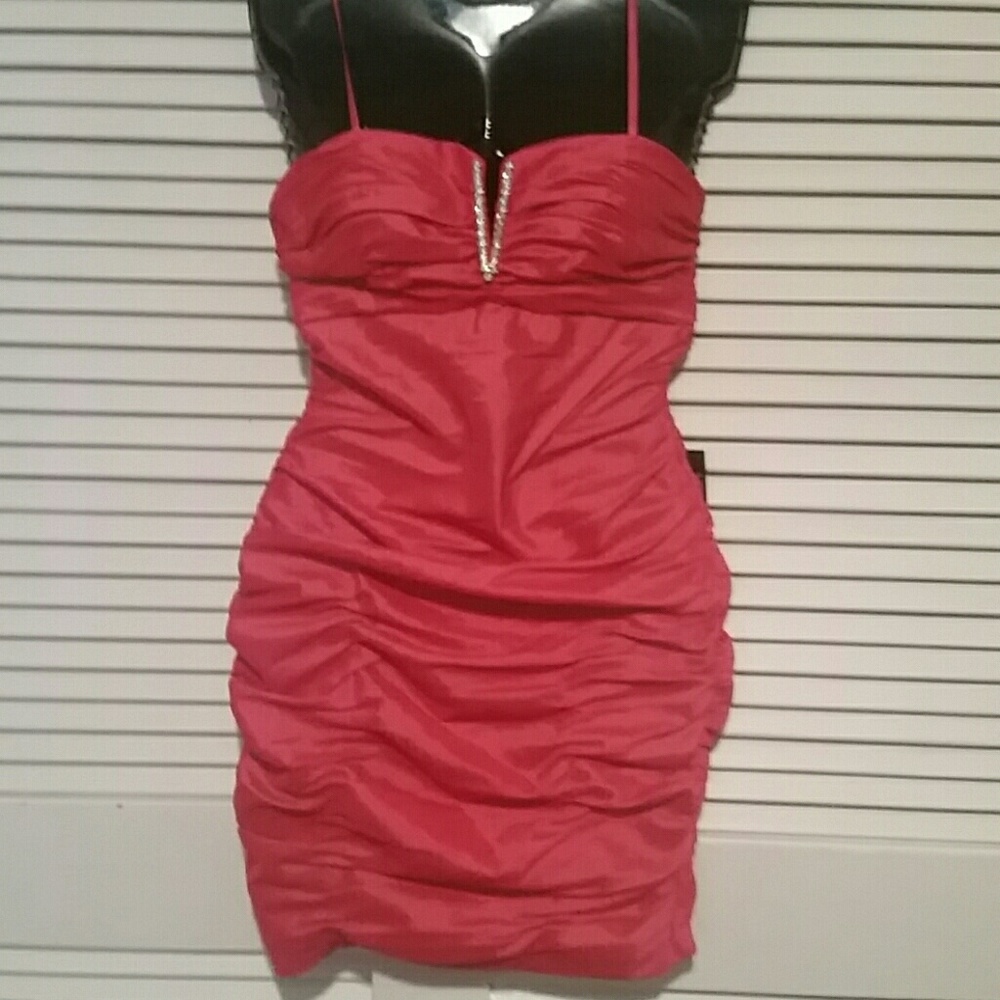 EXPRESS Hot pink cocktail dress fits like glove
