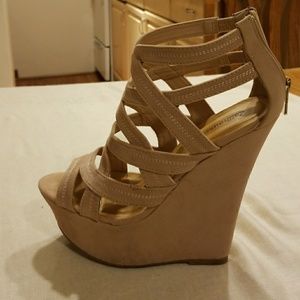 Classy/Fancy Tan Wedges