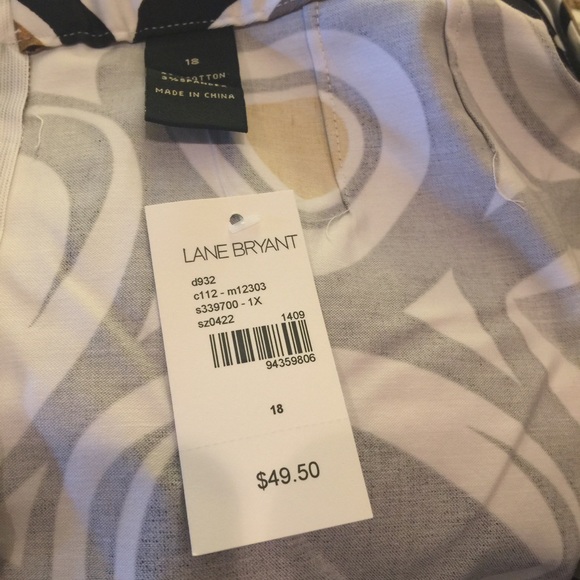 NWT Beautiful Metallic Geo Print Skirt - Picture 4 of 6