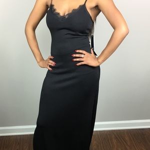 XOXO BLACK HOLIDAY NYE PARTY GOWN