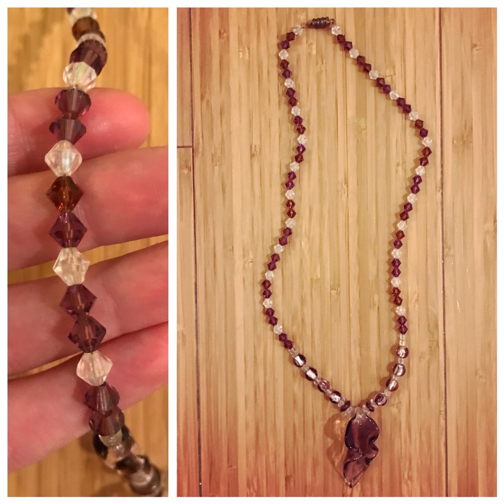 Purple & white glass leaf beaded necklace
