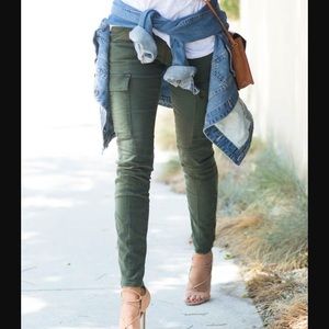 Zara Trafaluc Army Green Cargo Pants