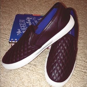 Faux Leather Quilted Slip-on Shoes