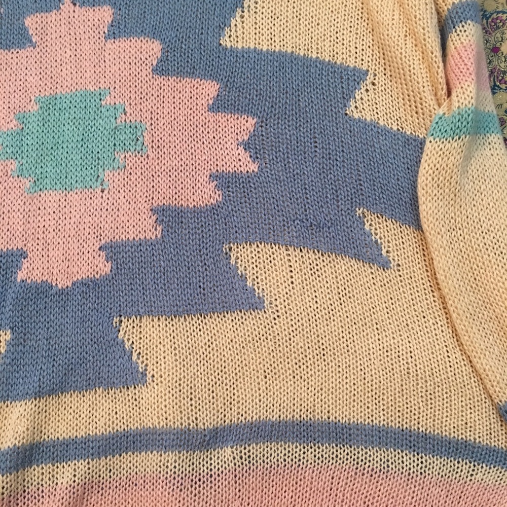 Show Me Your Mumu - Mellow Aztec Pullover - Picture 3 of 6