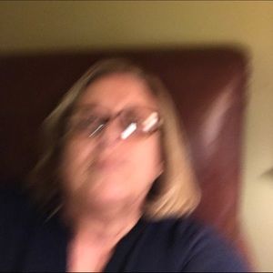 Meet your Posher, Debbie