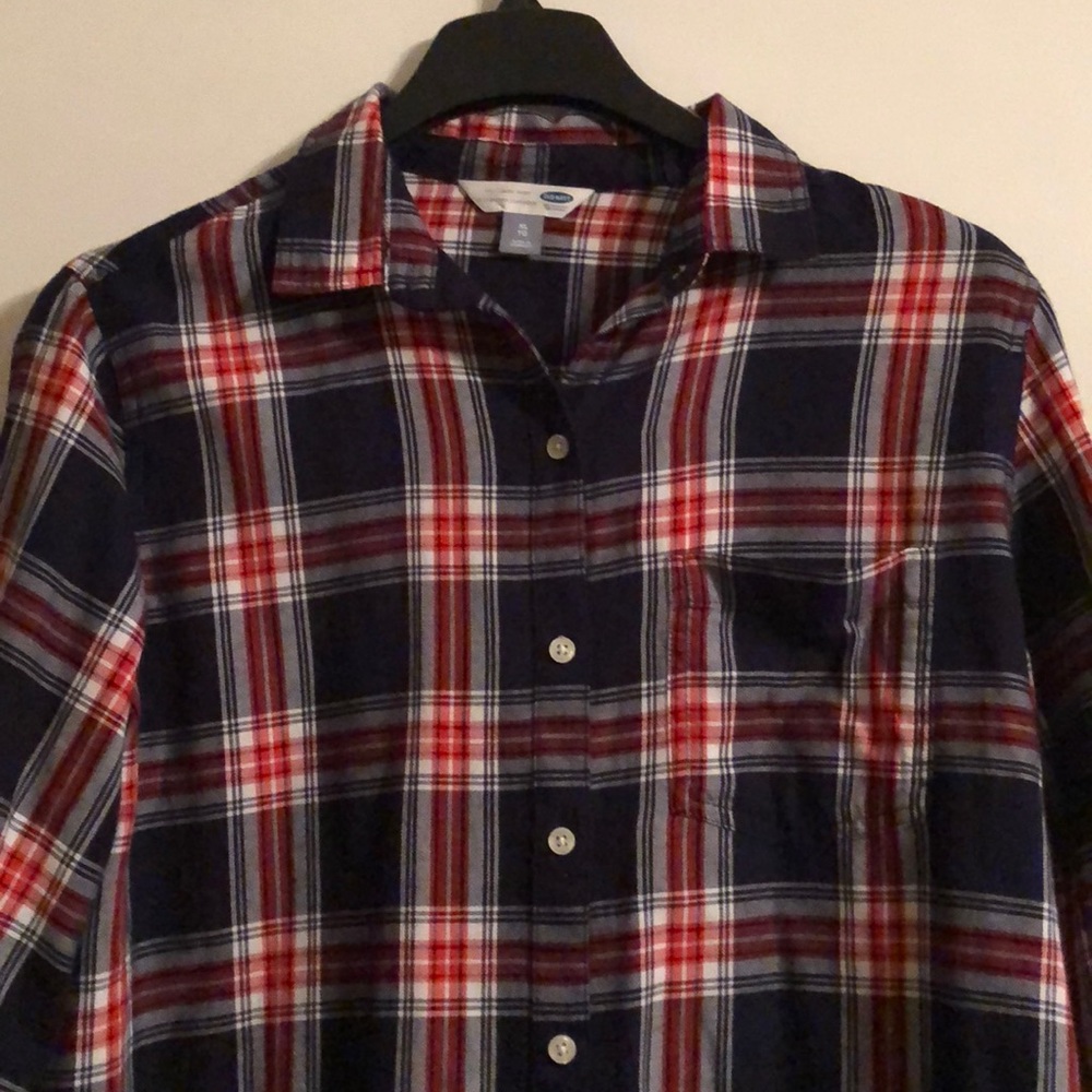 NWOT Old Navy plaid button down-PRICE FIRM