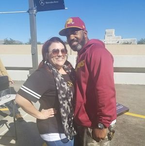 Meet your Posher, Fallon