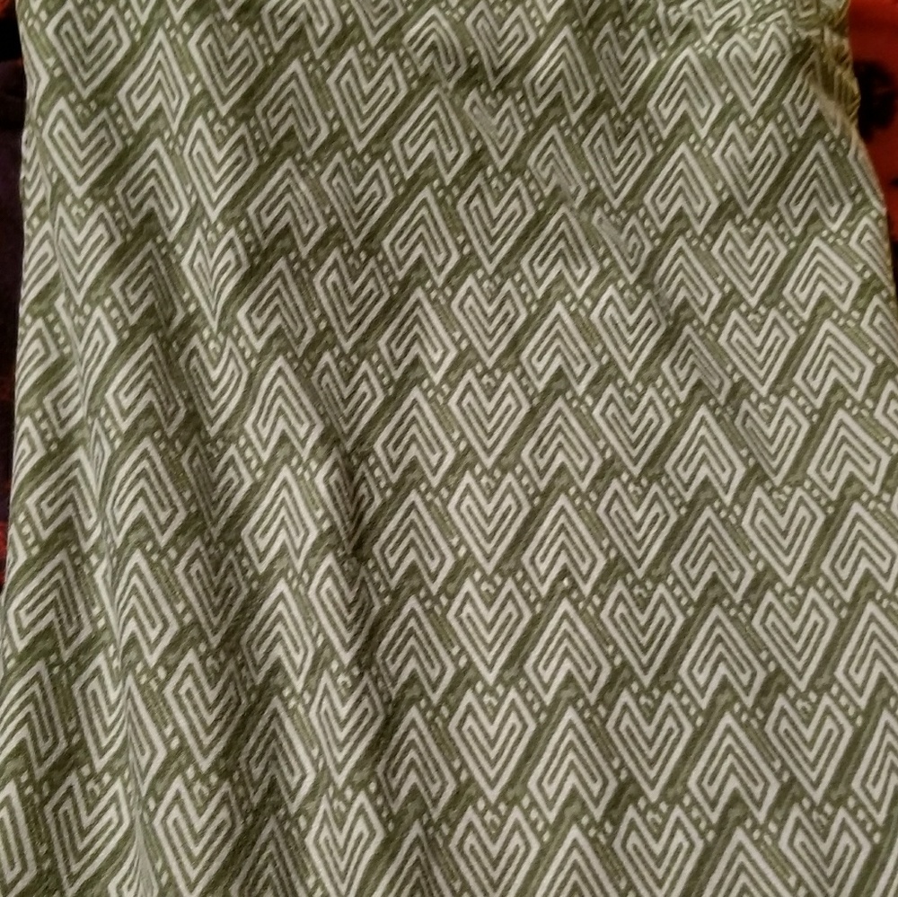 TC leggings EUC only worn once washed per LLR