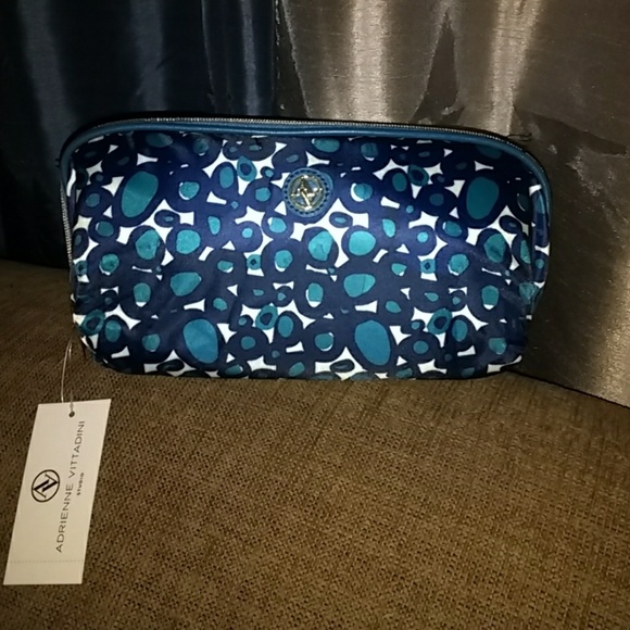 Adrienne Vittadini beauty bag - Picture 1 of 4