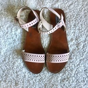 Steve Madden Blush Pink Donddi Flat Sandals