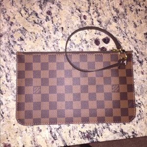 Louis Vuitton Neverfull GM pouch