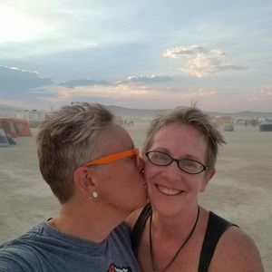 Meet your Posher, Denise