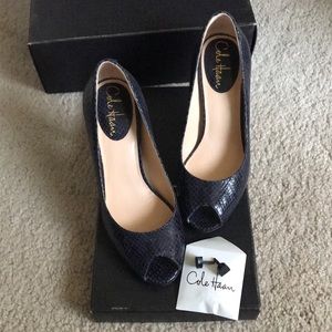 Cole Haan Embossed Leather Pumps (Nike Air)