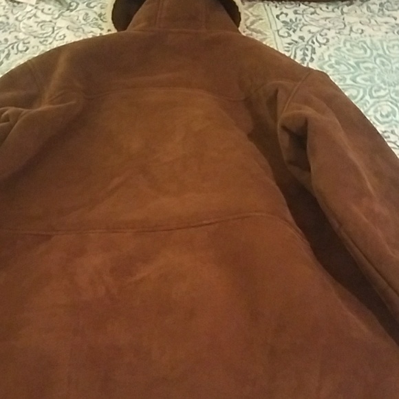 Coat - Picture 4 of 4