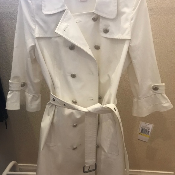 MICHAEL KORS NWT White 3/4 Sleeve Coat - Picture 2 of 6