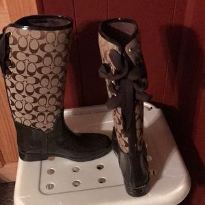 Ladies coach rain boots