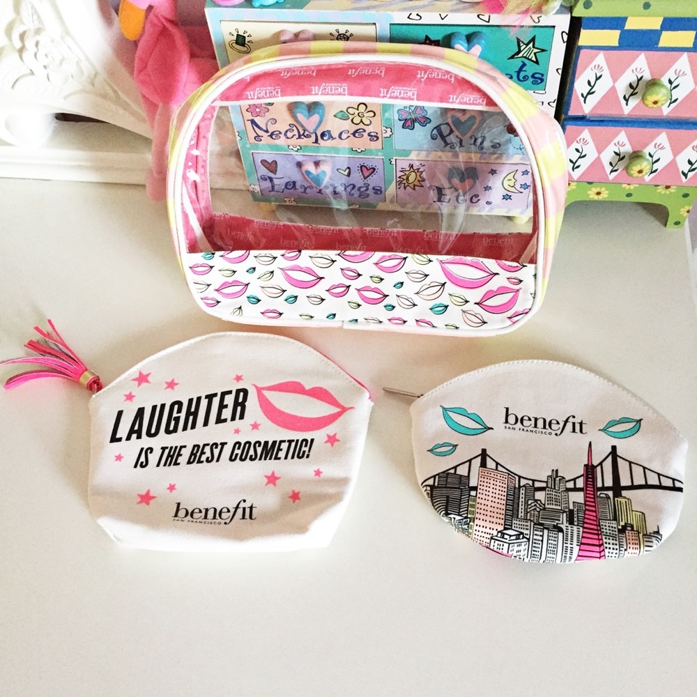 RARE! Benefit Nesting Cosmetic Makeup Travel Bag