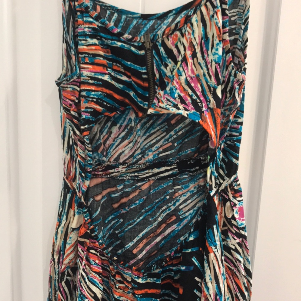 Urban Outfitters Open back dress - Picture 4 of 4