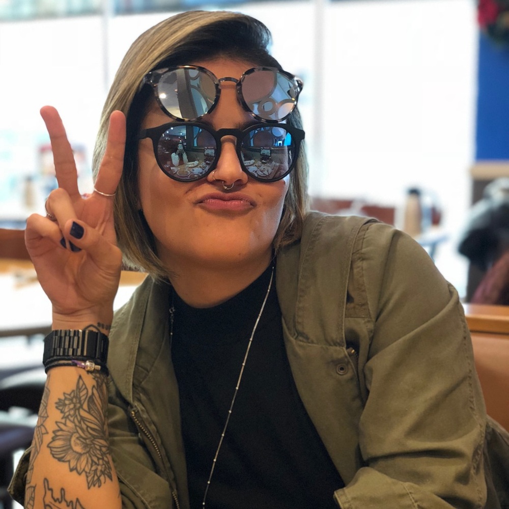 Meet your Posher, Danni