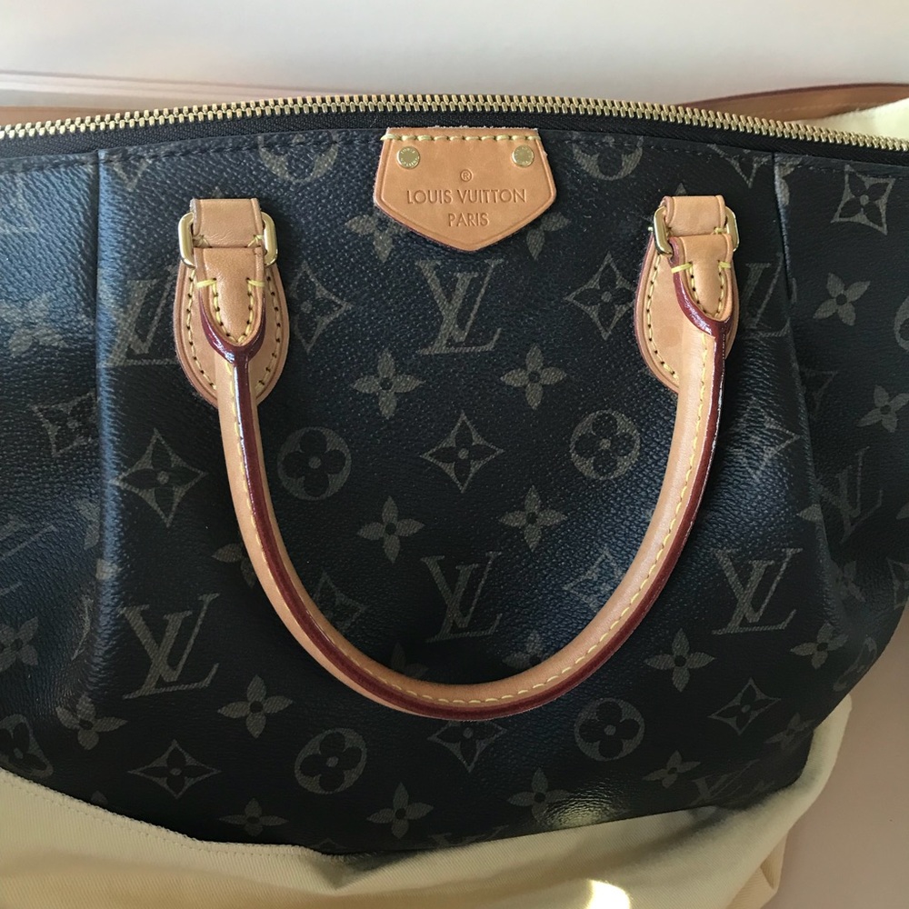 *Authentic Louis Vuitton* Turenne PM