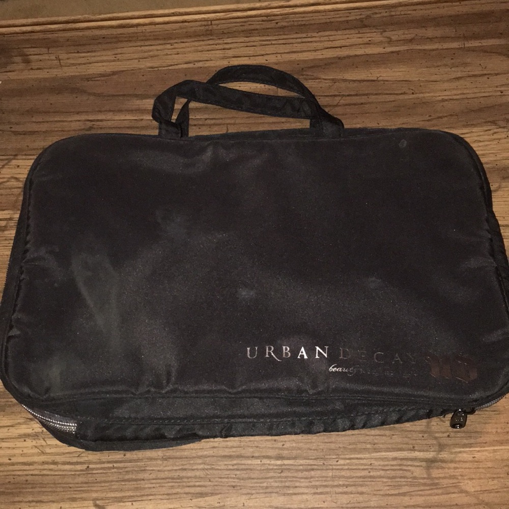 Barely used Urban Decay makeup bag