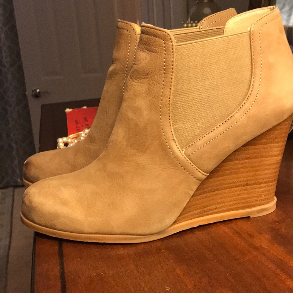 Leather booties