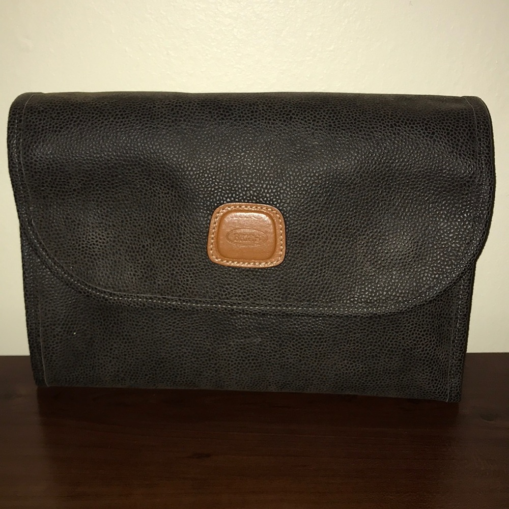 BRIC’S Tri-Fold Traveler