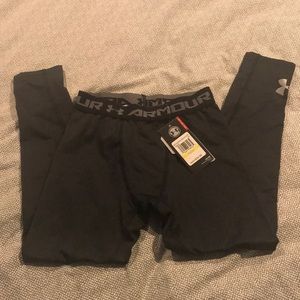 NWT Boys Under Armour Cold Gear Under Pants